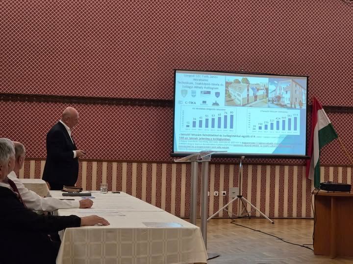 Mórahalmon ma este közmeghallgatás zajlott