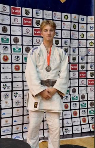 Gratulálunk Raffai Dávidnak 9.S osztályos tanulónknak!