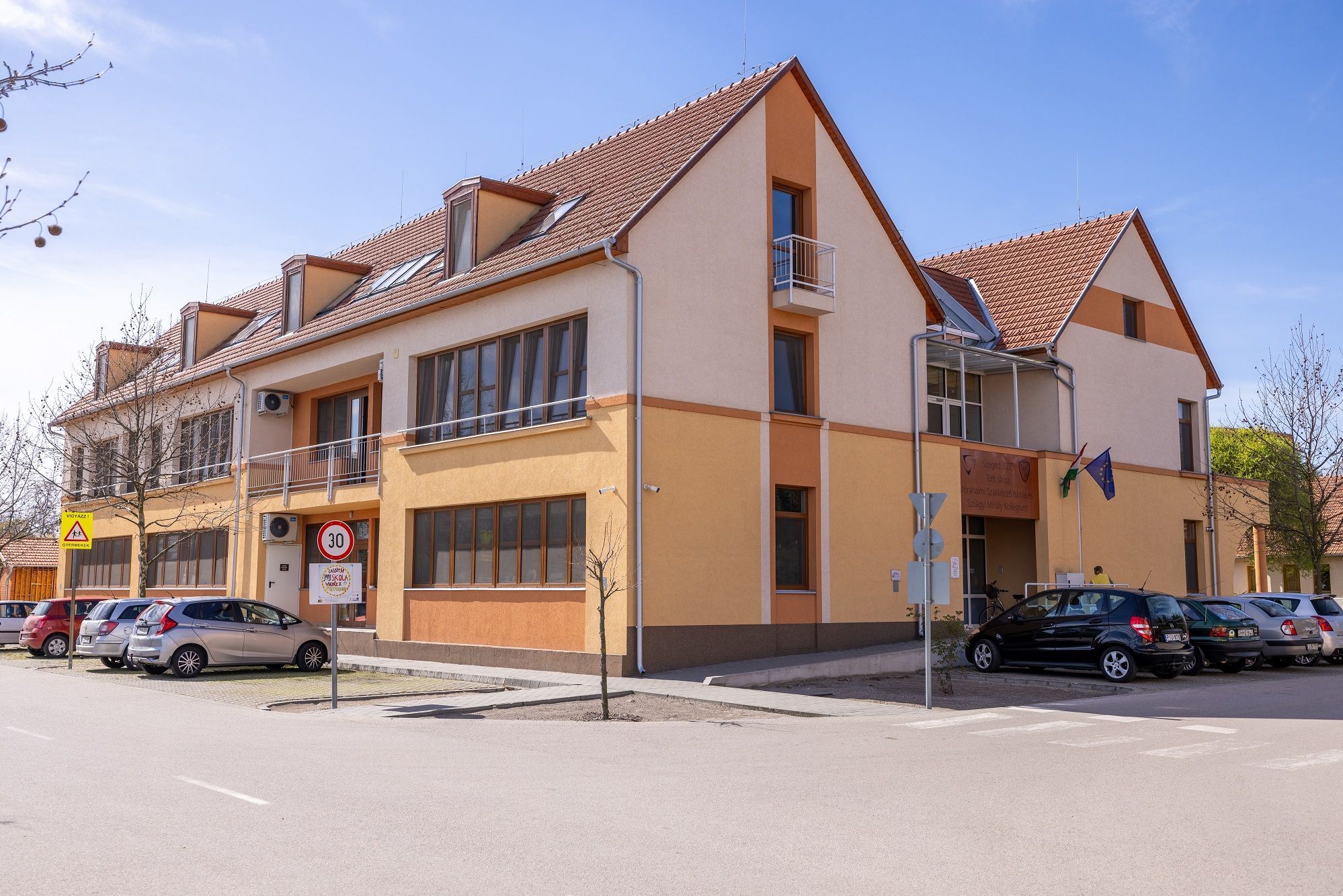 Bemutatkozás